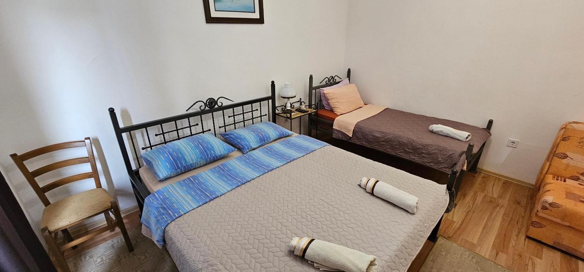 Apartments Simonovic Тиват Екстериор снимка